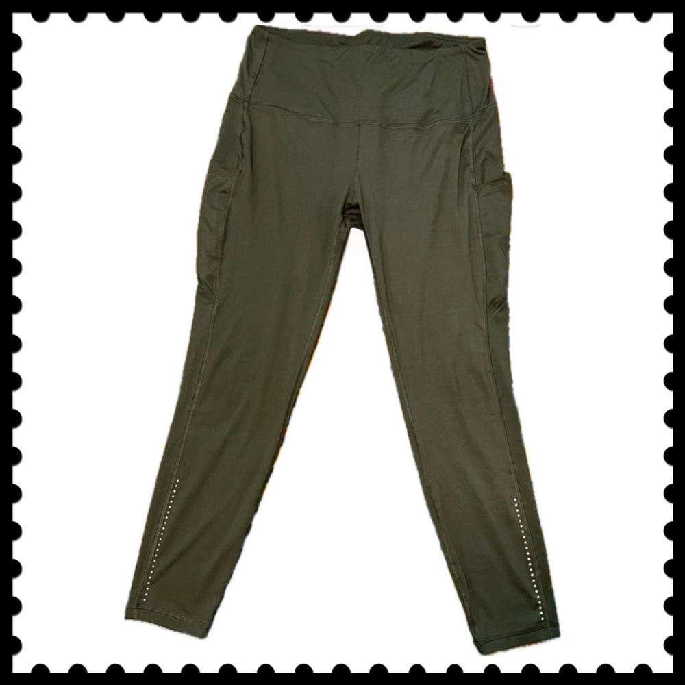 Leggings pants - Unknown brand Green Workout - size is approx Large. Pockets - Picture 13 of 13